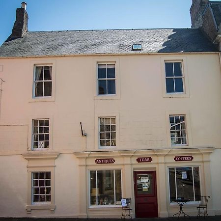 Lady Penelope'S B&B Duns Exterior photo