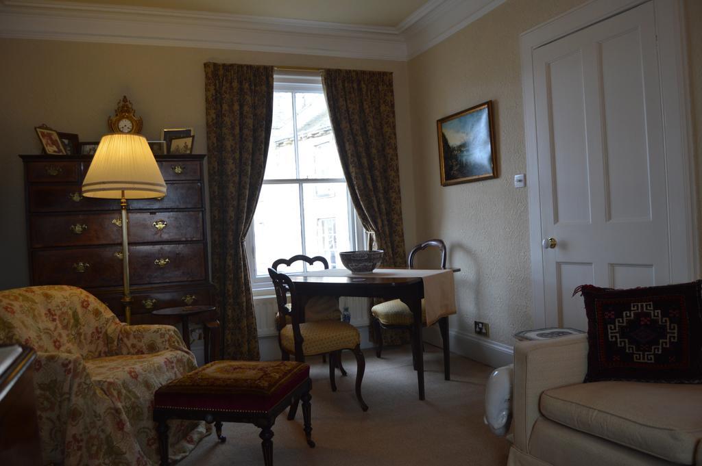 Lady Penelope'S B&B Duns Exterior photo